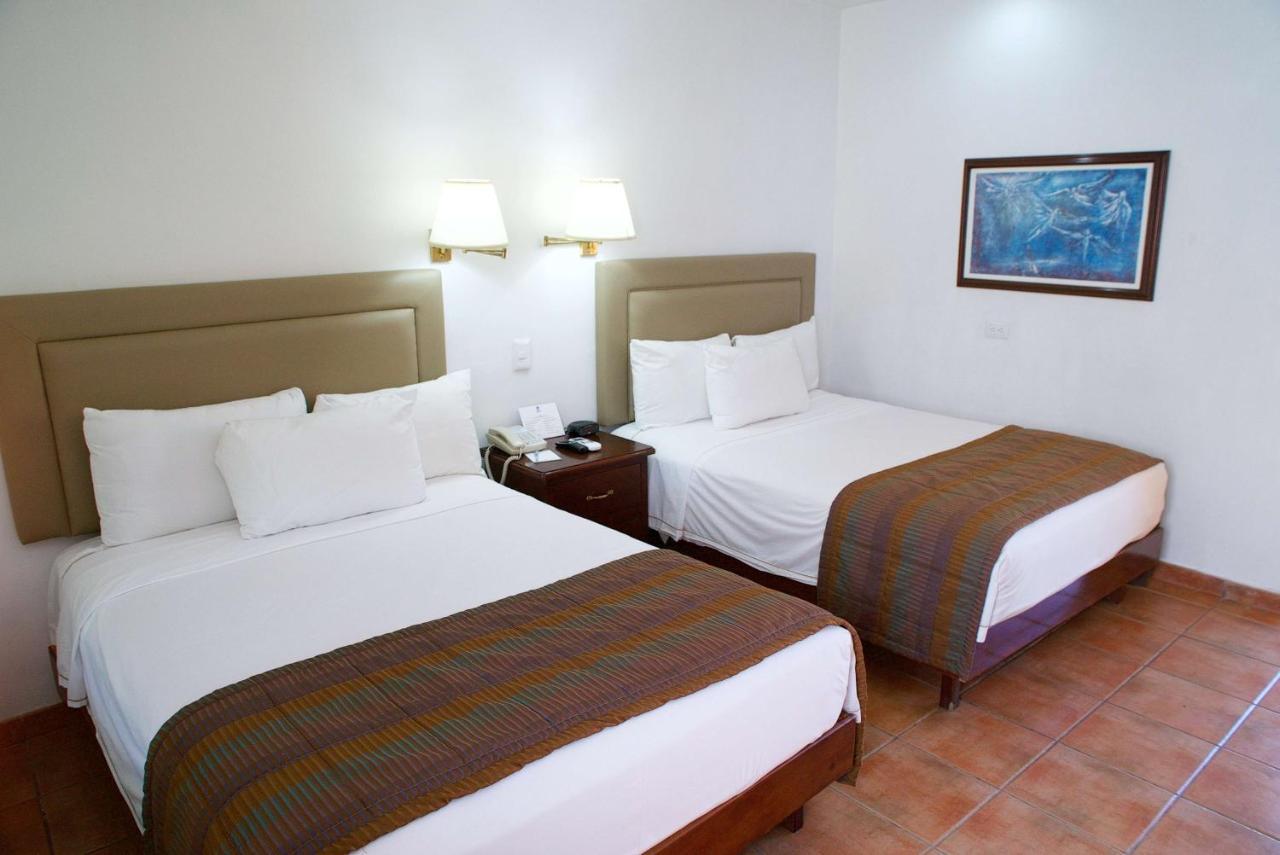Best Western Салтильо Екстериор снимка